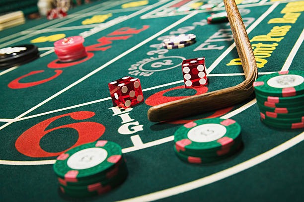 Real-time balance update during live-dealer gaming